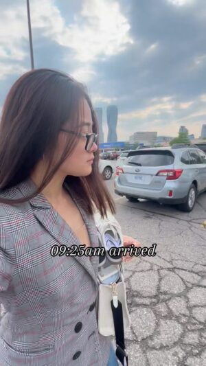 Gisela Cindy Instagram - 🥱 👀
*
*
#vlog #toronto #ootd #outfit