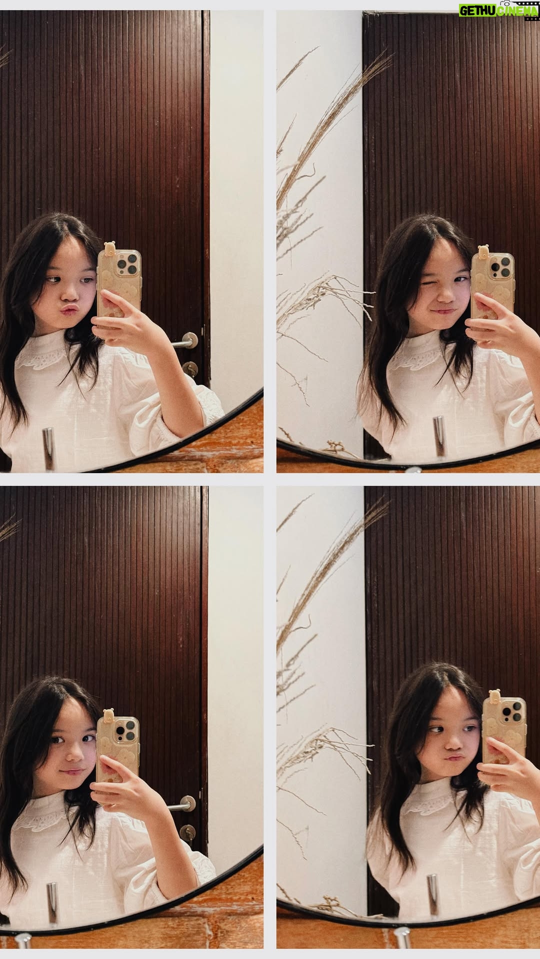 Gisella Anastasia - 100.2K Likes - Cover “Talking To The Moon” by @brunomars 
.
Happy Sunday everyone ❤️