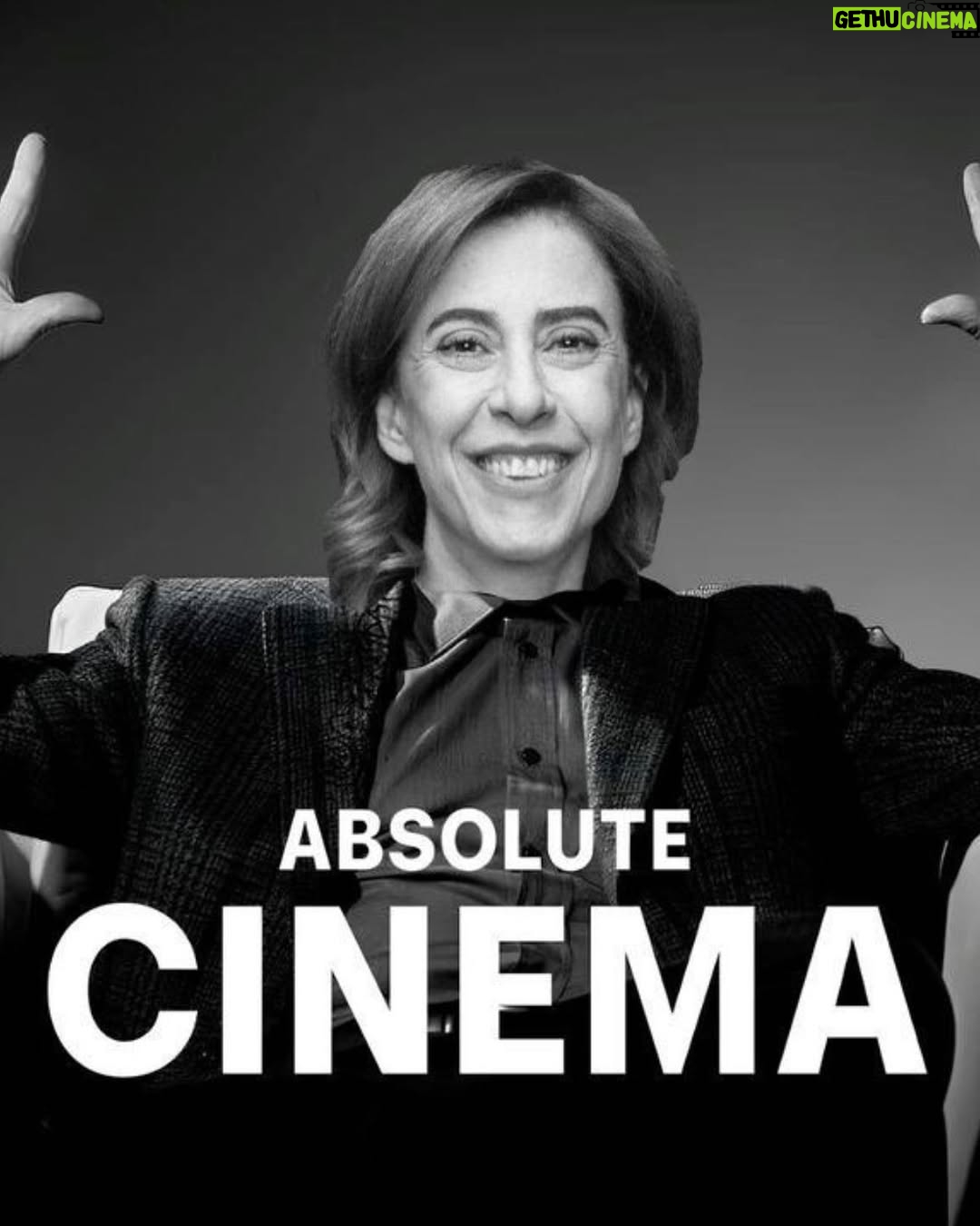 Giulia Benite - 256.1K Likes - ontem foi um dia histórico para o cinema nacional! 

ver a @oficialfernandatorres levar aquele prêmio pra casa é um orgulho imenso para todos que amam a arte brasileira.

‘Ainda Estou Aqui’ não é apenas um marco pra carreira da Fernanda, do @waltersalles_oficial ou do @seltonmello , mas também para o cinema brasileiro, que segue provando ao mundo seu poder e potencial. 
que esse reconhecimento inspire ainda mais produções nacionais a conquistarem o espaço que merecem. 

meus parabéns a Fernanda, ao elenco incrível e a toda a produção dessa obra por levar nosso cinema tão longe.
hoje, somos todos gratos por essa vitória, que é nossa também. 

viva o cinema brasileiro e todo o talento que ele representa! 🇧🇷