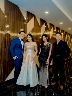 Glenca Chysara Instagram - Hut rcti ✨

Makeup : @makeupbyyobel 
Dress : @enchantedgown
photographer : @edosulistianto_