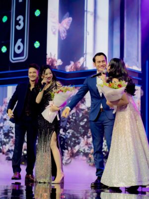 Glenca Chysara Instagram - Hut rcti ✨

Makeup : @makeupbyyobel 
Dress : @enchantedgown
photographer : @edosulistianto_