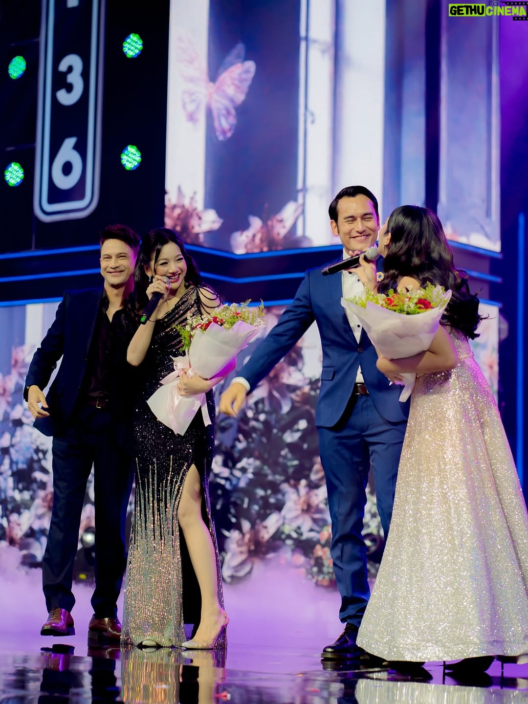 Glenca Chysara - 3 Likes - Hut rcti ✨

Makeup : @makeupbyyobel 
Dress : @enchantedgown
photographer : @edosulistianto_