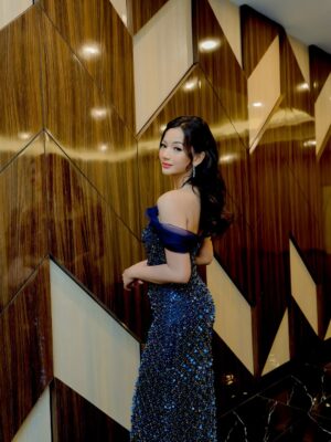 Glenca Chysara Instagram - Hut rcti ✨

Makeup : @makeupbyyobel 
Dress : @enchantedgown
photographer : @edosulistianto_