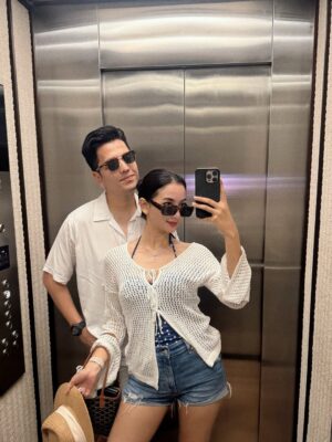 Glenca Chysara Instagram - you just need to go back to the ocean 🥥
