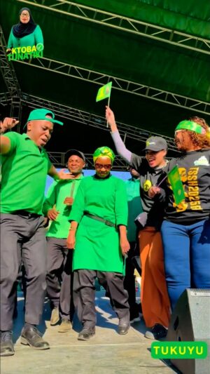 Godliver Gordian Instagram - TUKUYU MBEYA mojaaaaaaa hiyoooooo
@ccmtanzania
@samia_suluhu_hassan