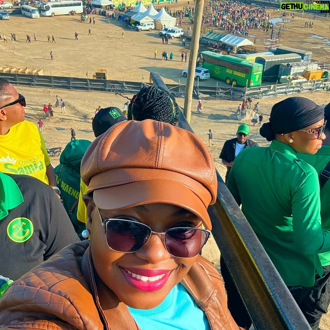 Godliver Gordian - 2K Likes - Hey love

Mbalizi, Mwanjelwa.. Ndaga Fijo Mbeya💖💖💖

#selfieeyamama
#oktobatunatiki✅✅
#ccmkazinaututunasongambele💚💛💚 
.
.
.
Utukufu na Uweza ni wake Bwana na Mwokozi wa maisha yetu Yesu Kristo wa Nazareth Mungu aliye hai, milele na milele.Amina💖