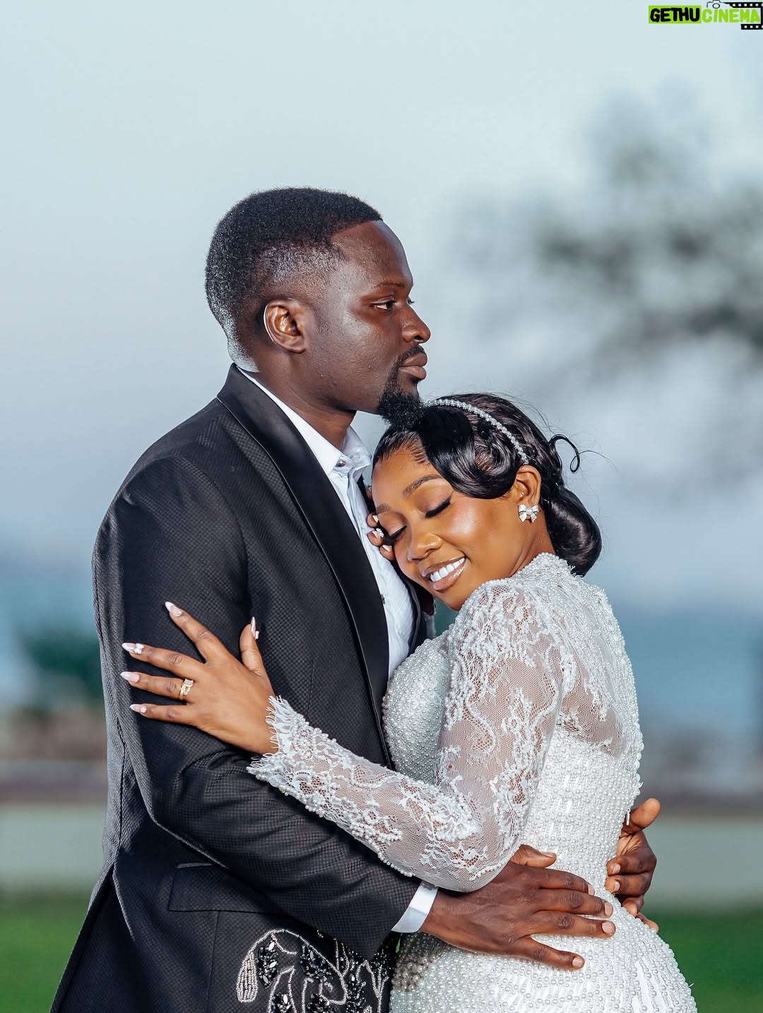 Godliver Gordian - 3.6K Likes - Hey love

Hongera kwa Mr & Mrs Eliud (Sukari) @eliudsamwel 💛💛💛

Makeup by @topfairy_makeup 
Dress by @ganpal_collections 
Accessories @sherry_jewellery_tz 
📸 @bunsah_pro_pixels 
.
.
.
Utukufu na uweza ni wake Bwana na Mwokozi wa maisha yetu Yesu Kristo wa Nazareth Mungu aliye hai, milele na milele. Amina💖