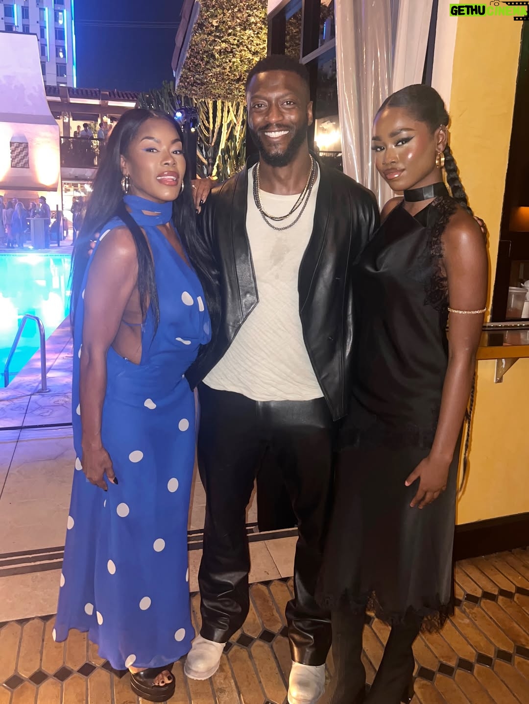 Golden Brooks - 18.2K Likes - The TEA…. Me and babygirl came out to support the immensely talented and beautiful @keke in @amazonprime @amazonmgmstudios THE PICKUP MOVIE alongside  #eddiemurphy #petedavidson and #evalongoria directed by @timkstory 🎬🎬

Such a fun movie!!! And got to see some of my favorite people!!

Thank you @makeupbyjulissv 
Dresses(both ) @zara