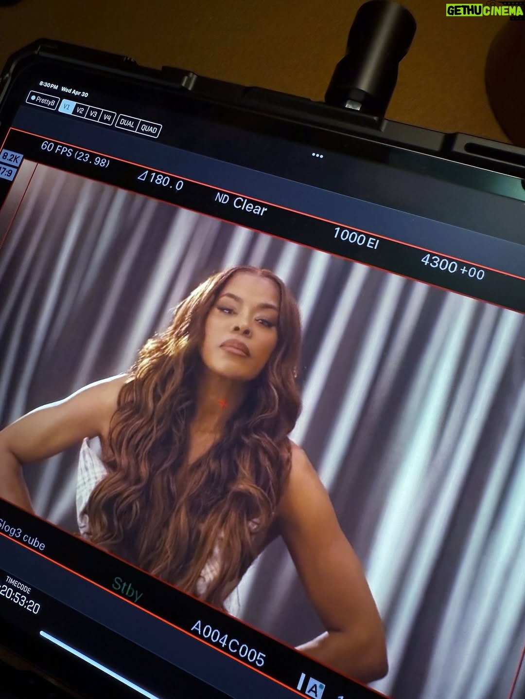 Golden Brooks - 50.9K Likes - OH HELL YES! I’m still pinching myself!! My #girlfriends there through thick and thin!  Some #BTS with the @patternbeauty team!! Wow!! Thank you so much for letting us join this monumental journey with your fierce creator @traceeellisross 
We are so proud of you! 

Shout out to the entire @patternbeauty team and beauty/wardrobe!! And I can’t sing enough praises to our extraordinary director @childartiste you are pure magic!! Your vision and how you capture such beauty, is absolutely flawless…

Here’s to #pattern cocktails, curls, hydration and  girlfriends forever!! 🍸🍸🍸🍸🤎🤎🤎🤎 
#okaypattern  Now go get you those curling irons!