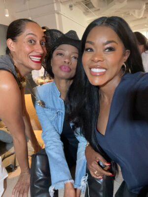 Golden Brooks Instagram - OH HELL YES! I’m still pinching myself!! My #girlfriends there through thick and thin! Some #BTS with the @patternbeauty team!! Wow!! Thank you so much for letting us join this monumental journey with your fierce creator @traceeellisross
We are so proud of you!
Shout out to the entire @patternbeauty team and beauty/wardrobe!! And I can’t sing enough praises to our extraordinary director @childartiste you are pure magic!! Your vision and how you capture such beauty, is absolutely flawless…
Here’s to #pattern cocktails, curls, hydration and girlfriends forever!! 🍸🍸🍸🍸🤎🤎🤎🤎
#okaypattern Now go get you those curling irons!
