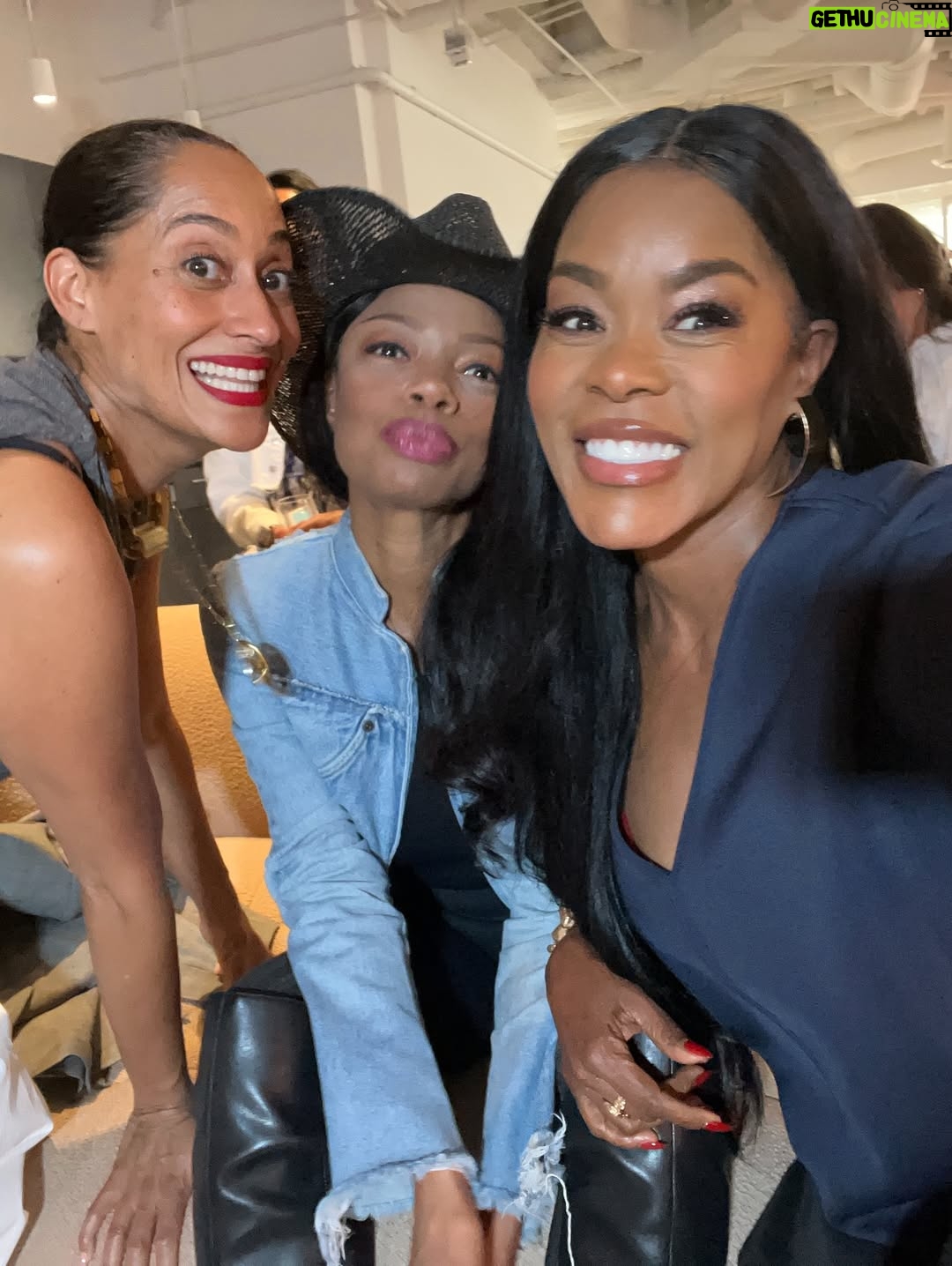 Golden Brooks - 50.9K Likes - OH HELL YES! I’m still pinching myself!! My #girlfriends there through thick and thin!  Some #BTS with the @patternbeauty team!! Wow!! Thank you so much for letting us join this monumental journey with your fierce creator @traceeellisross 
We are so proud of you! 

Shout out to the entire @patternbeauty team and beauty/wardrobe!! And I can’t sing enough praises to our extraordinary director @childartiste you are pure magic!! Your vision and how you capture such beauty, is absolutely flawless…

Here’s to #pattern cocktails, curls, hydration and  girlfriends forever!! 🍸🍸🍸🍸🤎🤎🤎🤎 
#okaypattern  Now go get you those curling irons!
