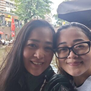 Gracia Indri Instagram - Happy Birthday Tante G nya Nova
.
Temen traveling
Temen jajan
Temen makan
Temen hidup pokoknya
.
Selalu Tuhan mudahkan jalan nya, terwujud harapan2nya, sehat, bahagia, banyak rejeki dan doa2 baik lainnya
.
Salam sayang dan peluk dari Belanda
We love you
.
Ps di Belanda udh tgl 1 Desember ya jadi udh posting hahhahahhah