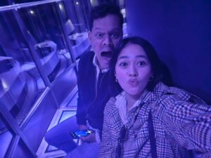 Gracia Indri Instagram - SELAMAT ULANGTAHUN SUAMI
.
Ngerayain nya agak telat gak apa2 ya
Semua doa baik untuk kamu
We love you