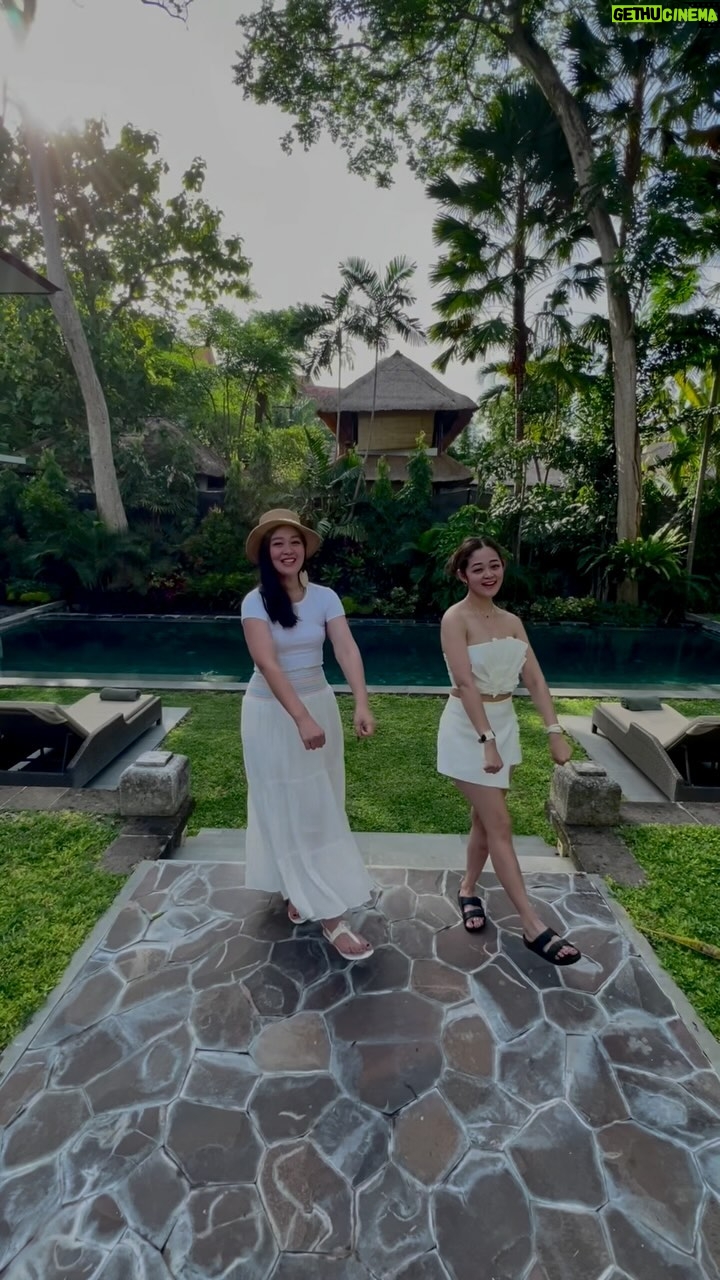 Gracia Indri - 55.4K Likes - Mau staycation di Bali tapi bingung? Check aja @omekalibali and @nakula buat pilihan ✨Vila nya ✨

Nyaman ✅
Luas ✅
Bersih dan rapih✅
Gampang kemana2✅
Service top notch ✅✅

Thank you @omekalibali and @nakula for having us 🫶