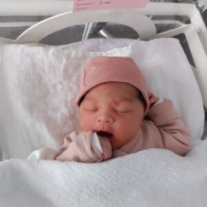 Gracia Indri Instagram - Welcome to our world baby
"NOVA LYNN SLIJPEN"
14 November 2022
.
Even more beautiful than in our dreams
.
Soooo much love for you
❤️❤️❤️