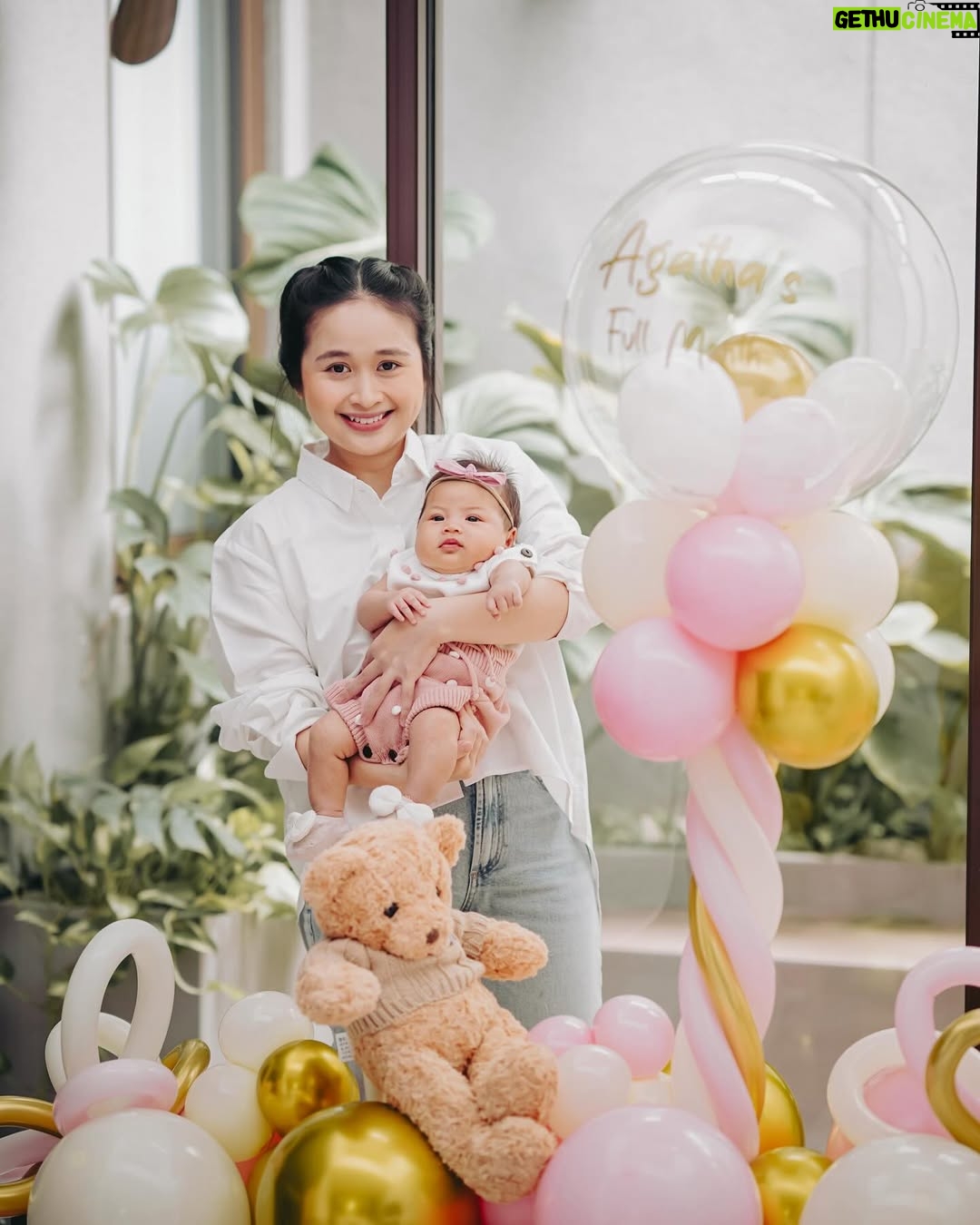 Gritte Agatha - 42.7K Likes - Agatha's full month dan botakin rambut biar ademmmm