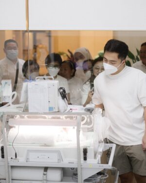 Gritte Agatha Instagram - 7 days and still learning step by step.
Agatha begitu ditunggu dengan kasih sayang yang luar biasa, sebagaimana ia akan tumbuh di keluarga yang penuh kasih, dan lingkungan yang penuh dukungan untuk setiap langkah kecilnya ā¤ļø