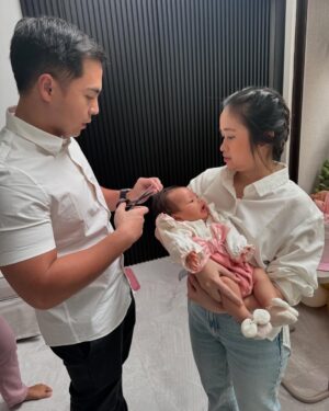 Gritte Agatha Instagram - Agatha's full month dan botakin rambut biar ademmmm
