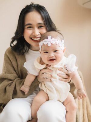 Gritte Agatha Instagram - Dipeluk cinta, dibalut bahagia
šø @byvito.voto
Stylist ate @darabsyarina š«¶
