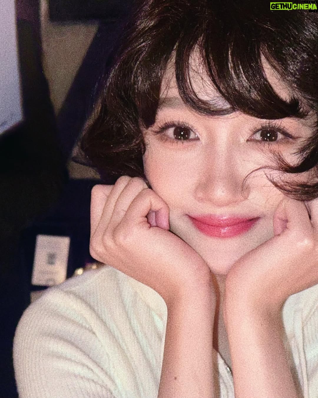 Guan Xiaotong - 28.4K Likes - 短发的快乐