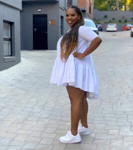 Actress Gugu Gumede HD Photos and Wallpapers September 2020