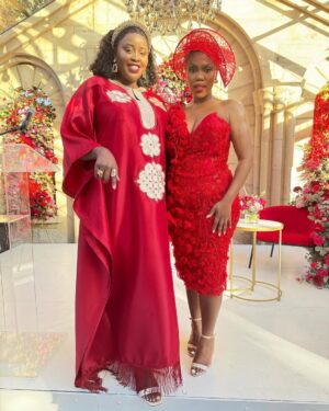 Gugu Gumede Instagram - Flourish with Dr Nomfundo Mcoyi-Zondo.
What an amazing event filled with women from different fields like aviation, media, politics, business and more. They gathered and shared gems on how to be brave, bold and beautiful in their respective industries. It was an honor to be your MC!
Thank you to @indonifashionhouse for the dress and fascinator. You are rockstars. Forever nina bo dhiye.
@mcoyinomfundo @icebogroup
♥️🧡