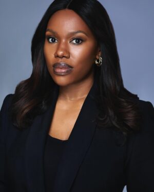 Gugu Gumede Instagram - the tale of an actor and her updated headshots. annalise keating/olivia pope inspired.
hair & makeup: @makeupbythato
photography: @katlegomokubyane