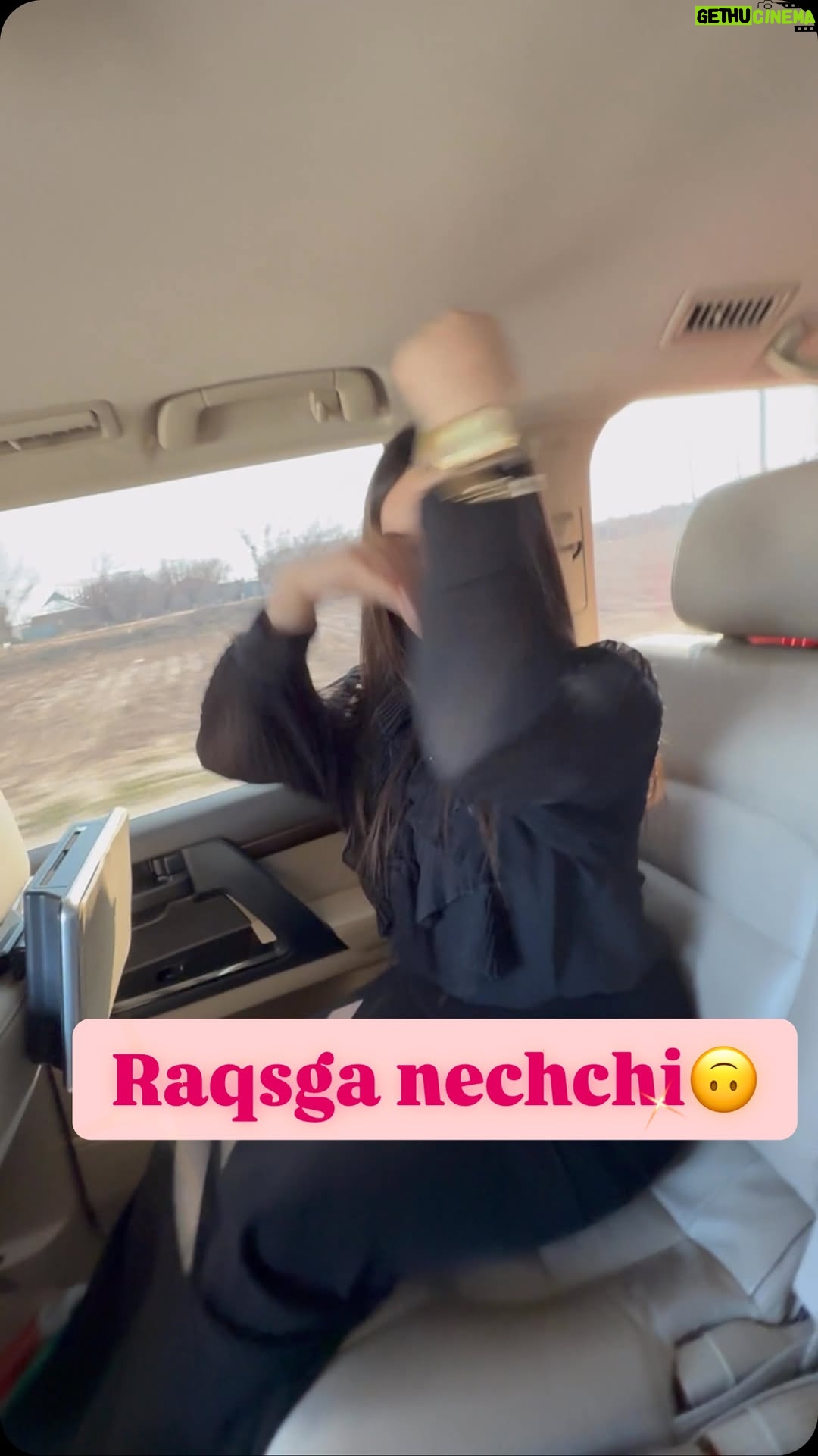Gulinur - 88.7K Likes - Milliy raqs menga yarashdimi?☺️#telegram_yulduzlari #instagram #тикток #samarqand