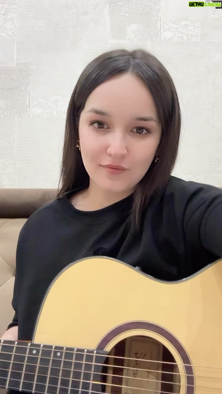Gulinur - 44.6K Likes - Yig’lama qiz ( cover ) sizlarga yoqdimi? 😊🌹
