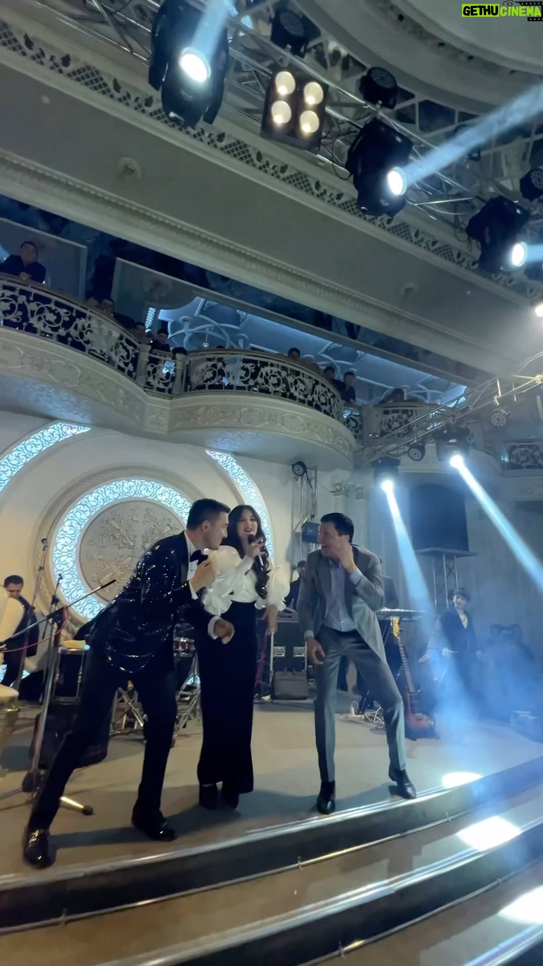 Gulinur - 19K Likes - @muhiddin.alimov @boburbekarapbaev @umrbek_singer