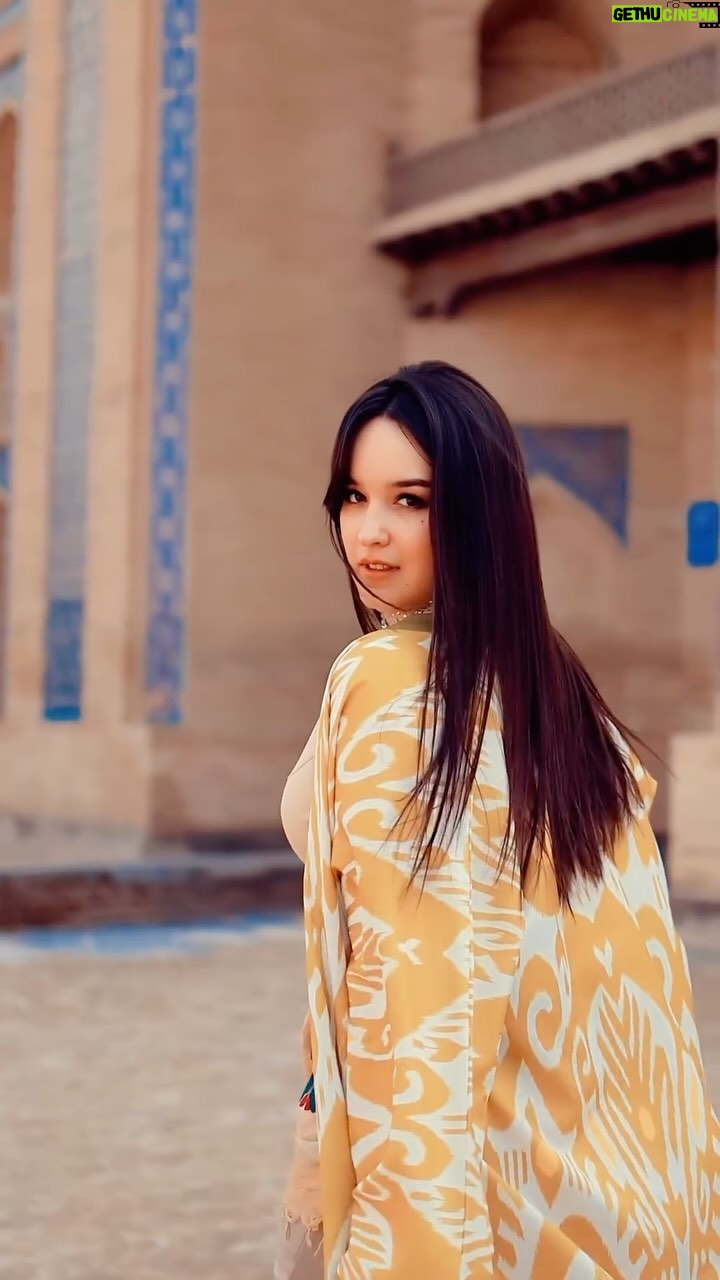 Gulinur - 127.2K Likes - Quchoqdo yolg’on so’zini sevdim💋