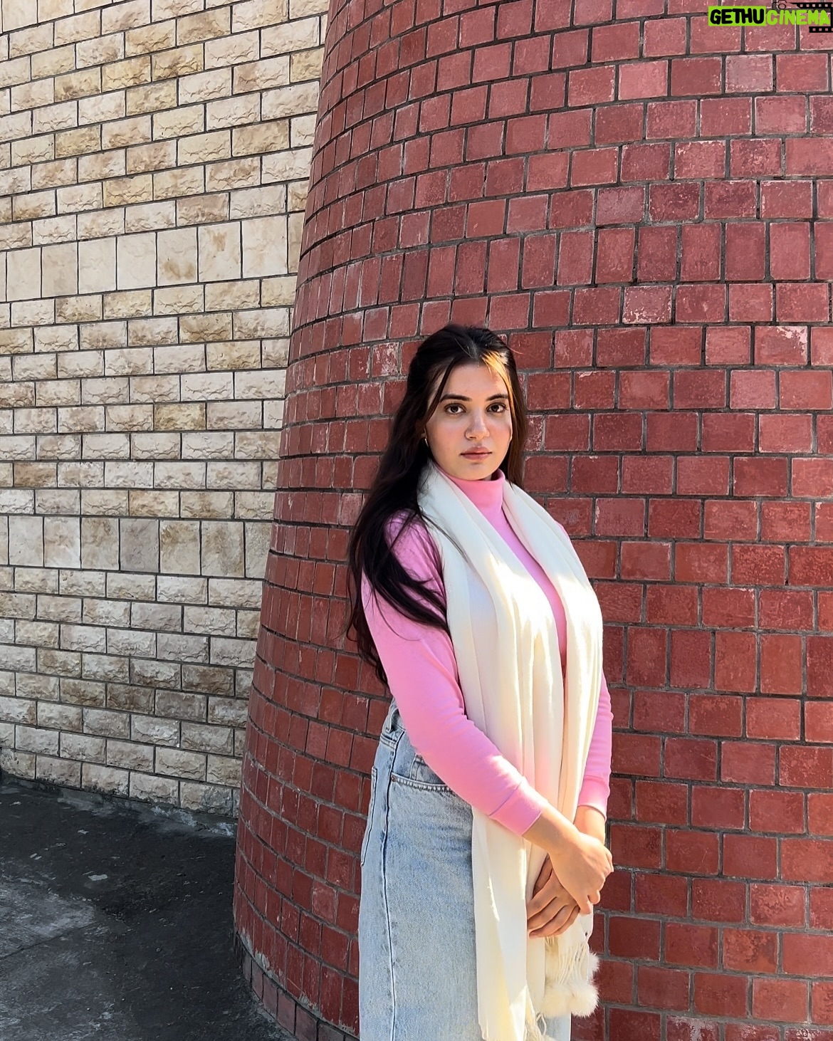 Gurnoor Kaur - 13.2K Likes - All i dream of is your eyes…🎀
