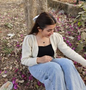 Actress Gurnoor Kaur HD Photos and Wallpapers September 2025