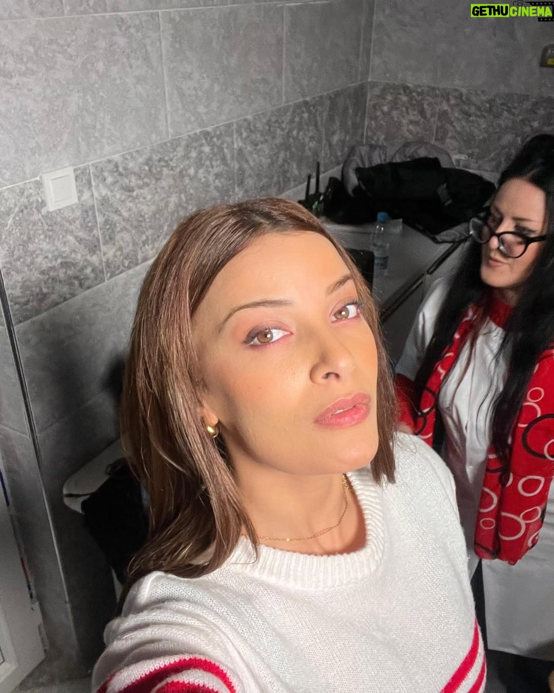 Haifa Rahim - 18.2K Likes - camera off 🥹 #cameraoff "Filming …it’s more than just lights and cameras. It's the magic of turning a moment into something eternal, a feeling into something tangible. It's the collective heartbeat of a team, all working towards a single vision, each person giving a part of themselves. And in the process, we change. The character you step into becomes a part of you, and you, in return, leave something of yourself behind. The camera captures all of it — the highs, the lows, the raw truth. But when the scene ends, and the lights go out, what remains is not just the movie… it's the emotion, the experience, the transformation. And that's what stays with you long after the credits roll."
مريم توجه رسالة عميقة في هذا المسلسل لي هي : الى جميع الوالدين  حنوا على ولادكم أعطوهم الحب الكافي و الإهتمام لي مزال ما قال لأولاده نحبكم يقولها و لي مزال ما عانقش أولاده يعانقهم ، كفاكم من القسوة لي طغات ، يحيا الحب تم الحب تم حب ❤️