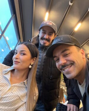 Haifa Rahim Instagram - camera off 🥹 #cameraoff "Filming …it’s more than just lights and cameras. It's the magic of turning a moment into something eternal, a feeling into something tangible. It's the collective heartbeat of a team, all working towards a single vision, each person giving a part of themselves. And in the process, we change. The character you step into becomes a part of you, and you, in return, leave something of yourself behind. The camera captures all of it — the highs, the lows, the raw truth. But when the scene ends, and the lights go out, what remains is not just the movie… it's the emotion, the experience, the transformation. And that's what stays with you long after the credits roll."
مريم توجه رسالة عميقة في هذا المسلسل لي هي : الى جميع الوالدين  حنوا على ولادكم أعطوهم الحب الكافي و الإهتمام لي مزال ما قال لأولاده نحبكم يقولها و لي مزال ما عانقش أولاده يعانقهم ، كفاكم من القسوة لي طغات ، يحيا الحب تم الحب تم حب ❤️