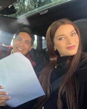 Haifa Rahim Instagram - camera off 🥹 #cameraoff "Filming …it’s more than just lights and cameras. It's the magic of turning a moment into something eternal, a feeling into something tangible. It's the collective heartbeat of a team, all working towards a single vision, each person giving a part of themselves. And in the process, we change. The character you step into becomes a part of you, and you, in return, leave something of yourself behind. The camera captures all of it — the highs, the lows, the raw truth. But when the scene ends, and the lights go out, what remains is not just the movie… it's the emotion, the experience, the transformation. And that's what stays with you long after the credits roll."
مريم توجه رسالة عميقة في هذا المسلسل لي هي : الى جميع الوالدين  حنوا على ولادكم أعطوهم الحب الكافي و الإهتمام لي مزال ما قال لأولاده نحبكم يقولها و لي مزال ما عانقش أولاده يعانقهم ، كفاكم من القسوة لي طغات ، يحيا الحب تم الحب تم حب ❤️