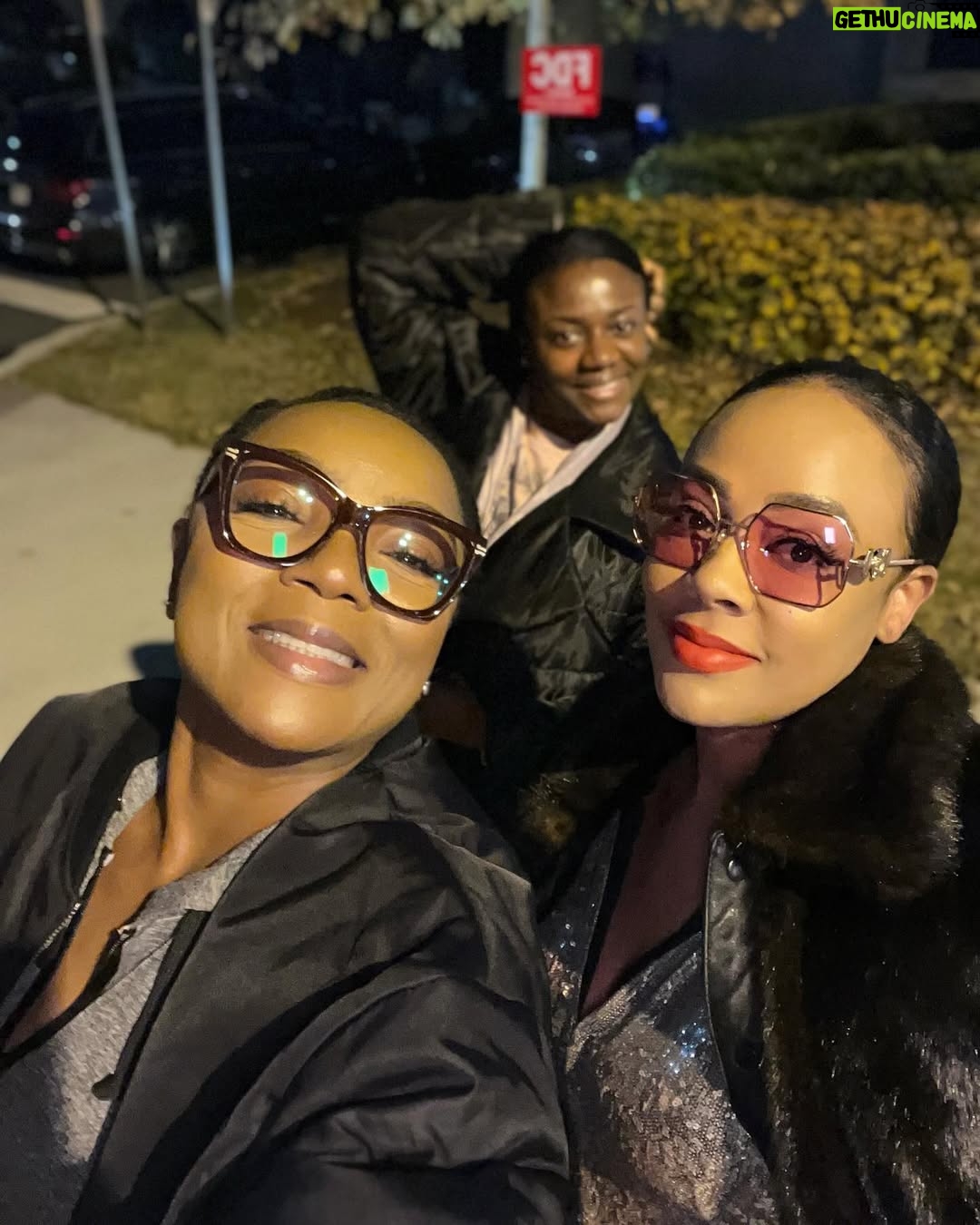 Hailliote Sumney - 12.4K Likes - On Set Of “Kamal” 🎥 
With Chioma My Lover 🎤 
@chiomakpotha 
@hailliesumneyofficial 
@yolandaokereke 
𝙲𝚌: @ifactorylive 

#atlanta #visiteastpoint
