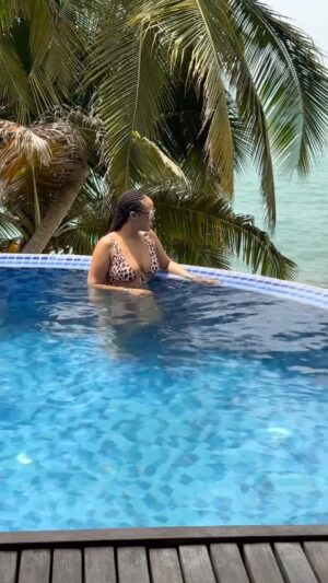Hailliote Sumney Instagram - Was tryna get the perfect pic but forget that, just look at that view 😍💦