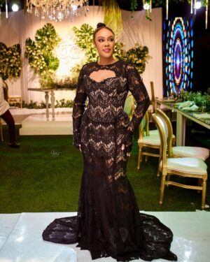 Hailliote Sumney Instagram - 🖤

Stylist: @style_magbrien 
Dress By @phidelgh 𝚅𝚒𝚊 @looking4phidel 
Make Up By @moeselle_beauty 
Lovely Photo by @leo_concepts
