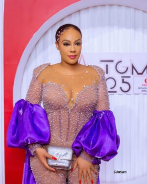 Hailliote Sumney Instagram - 💜💜💜💜💜

Styling: @lovessylondon and @fabrics_by_maud
Make up & Hair: @moeselle_beauty
Photographs: @__matsam @dromotionpictures 
#theghanagoddess #lovessy #lovessylondon #trendingfashion #fabricsbymaud #25thTGMA #tgma2024 #hailliesumney #hailliesumneyofficial 
#ghanafashion #ghanastyle #ghanaphotography