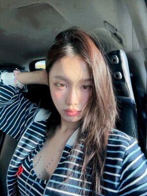 Han Sara Instagram - Ngủ dậy thấy mình đang ở Bali 🫨✨
#HanSara