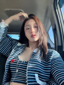 Actress Han Sara HD Photos and Wallpapers August 2025