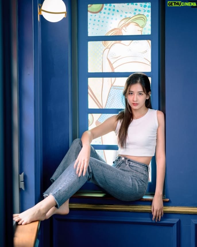Han Thi - 219 Likes - Today’s my birthday 🎂 

📸: Thant Kaday
Location: Hotel Boundary (Sports Bar)