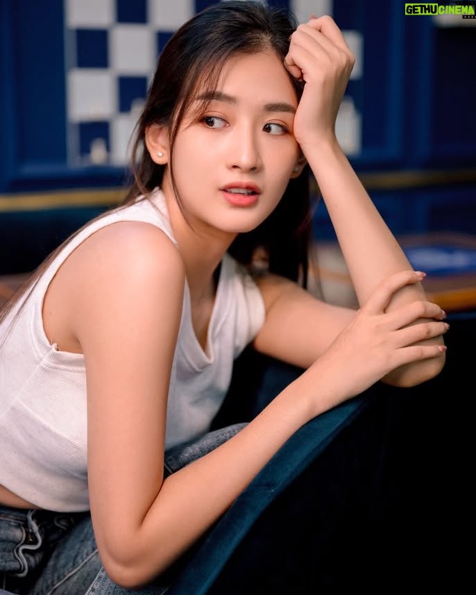 Han Thi - 219 Likes - Today’s my birthday 🎂 

📸: Thant Kaday
Location: Hotel Boundary (Sports Bar)