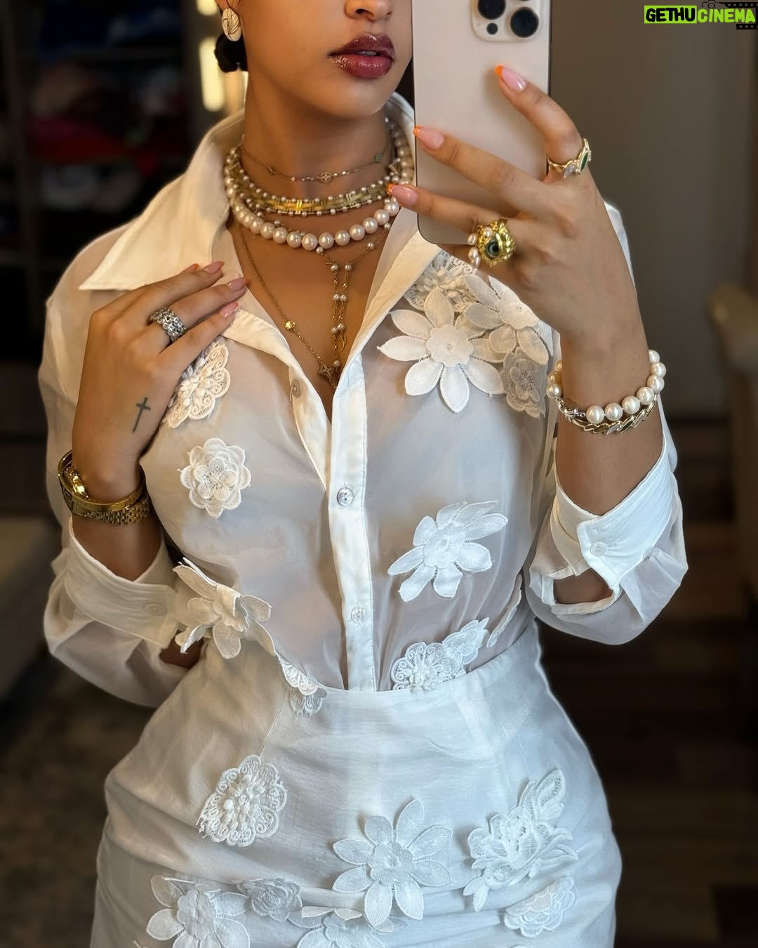 Hanan Tarq - 44.2K Likes - 🕊️