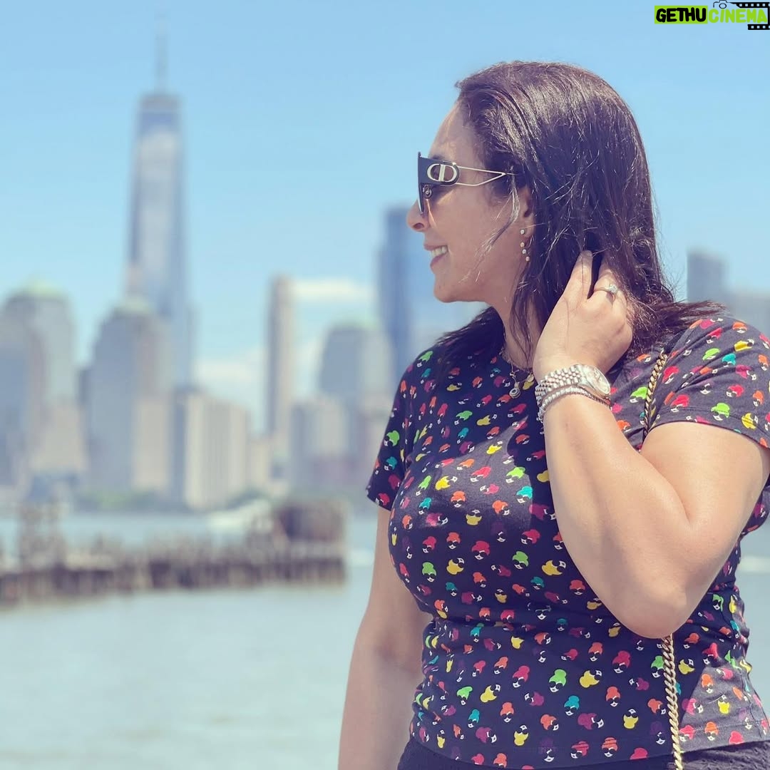 Hanane Ibrahimi - 14.4K Likes - Summer vibes en toute liberté et amour ❤️
#newyork #newyorkcity #love #summer #kids #mom #momofgirls #actress #soul #beautyinsimplicity #morocco #moroccoinmyheart❤ #casablanca #friends #wifey #chef #movies #instadaily #instaphoto ❤️