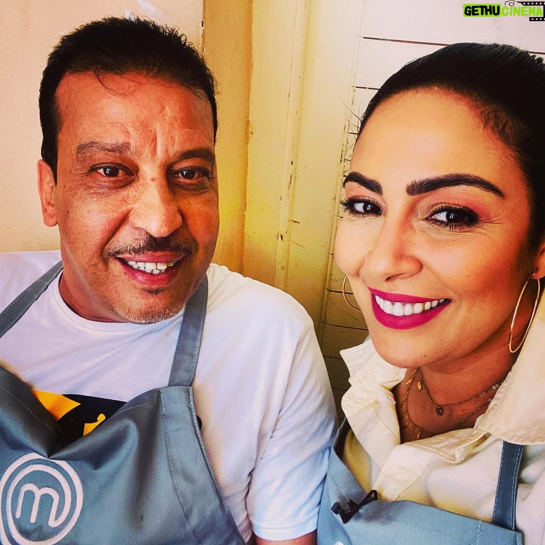 Hanane Ibrahimi - 10.6K Likes - ماستر شاف النهائي، سعدت بمشاركتي في هذه التجربة الجميلة، و كذا بالفوز باللقب و بمبلغ مالي لفائدة جمعيتي دار الخير.. الشكر الجزيل لجميع الساهرين على نجاح هذا البرنامج، لكل الاصدقاء المشاركين على روحهم الجميلة، أخص بالذكر امال الاطرش، مصطفى لخصم، السيدة نعيمة بوحمالة، صديقي عبد الصمد مفتاح الخير، الذين شاركوني النهائي، و يرجع لهم الفضل في الفوز باللقب.. أحبكم❤️ الحمد لله
@rabii.skalli @karimagouit @zakariaghafouli @chefmouha @chef_meryem_tahiri @amalelatrache @abdessamad_miftahelkheir @fatimazahraqanboua_ @noufissabenchehida_ @majdoulineidrissi_officiel @faudelofficial @azizdadasofficiel @ali.hamrarras @yassinechibane84 @dar_al_kheir #masterchefcelebrity #nadorcity #morocco #cooking #art #culinary #gastronomy #acting #mbc5 #celebrities #artistsoninstagram #instafood #instadaily #fun #work #friends #actors