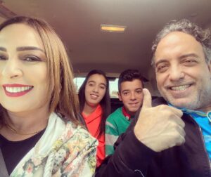Hanane Ibrahimi Instagram - هذا المساء على الاولى، الفيلم التلفزي نزهة عائلية @azizhattabofficiel @meriemmakeup_art @barrada_sara @hakimkebabi