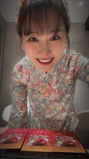 Hari Won Instagram - Thế thôi~🧧