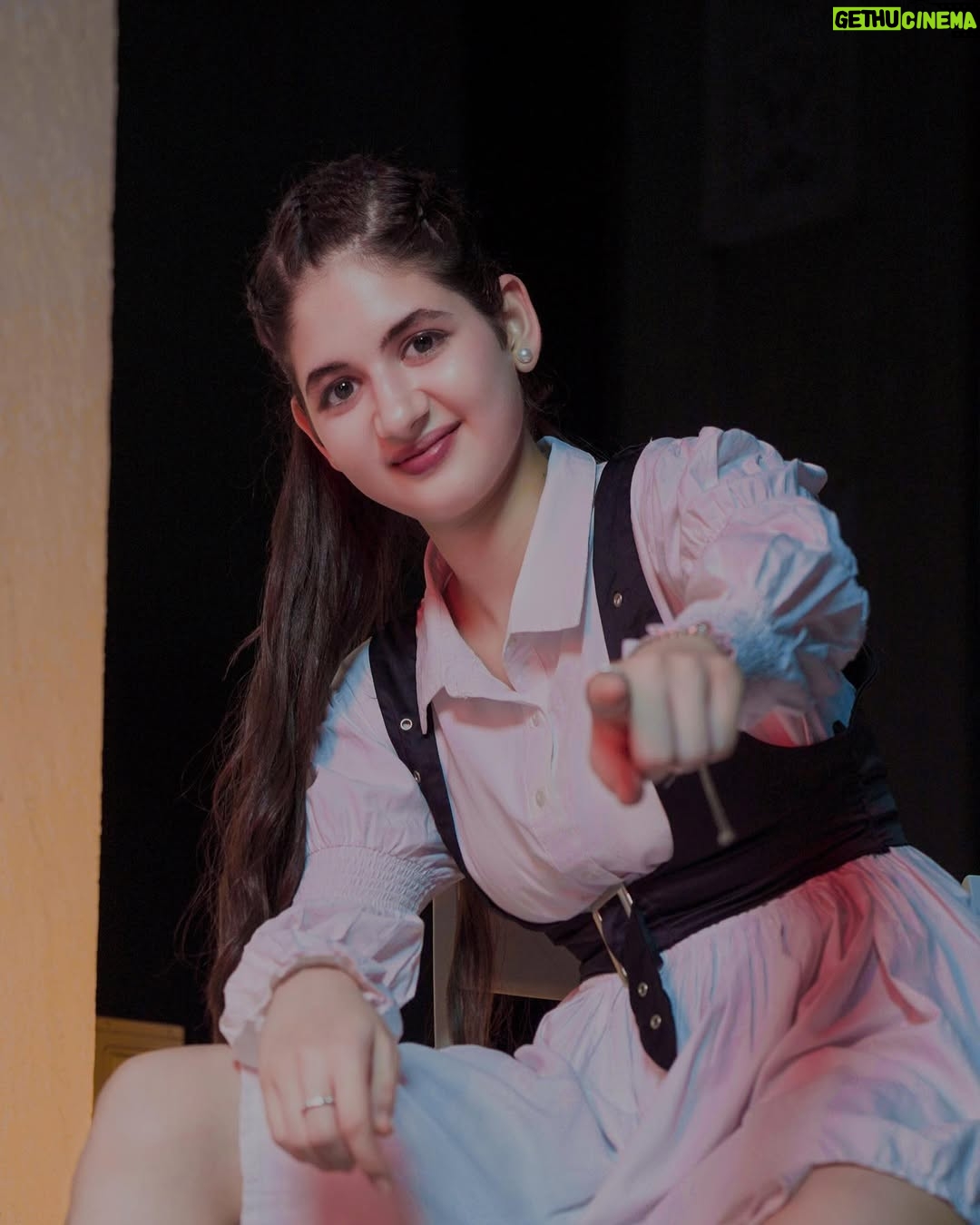 Harshaali Malhotra - 414.5K Likes - Out of 10 I will give her 10 🙈♥️
.
.
#unstoppable #powerful #beautiful #look #strong #harshaalimalhotra #pictureperfect  #loveyourself